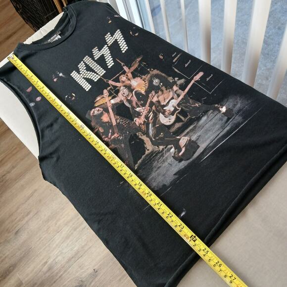 Zara Trafaluc KISS Graphic Muscle Tee M retro distressed sleeveless tank top TRF - Picture 13 of 16